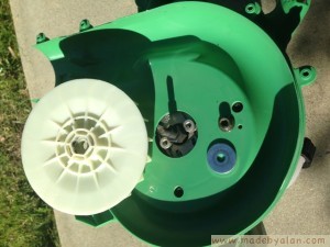 Hitachi RB24EAP Leaf Blower repair